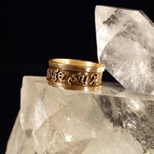 Amulets and Charms - Diligo Ergo Sum ring gold (wide) - Click here for more info
