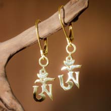 Amulets and Charms - Om earrings gold - Click here for more info